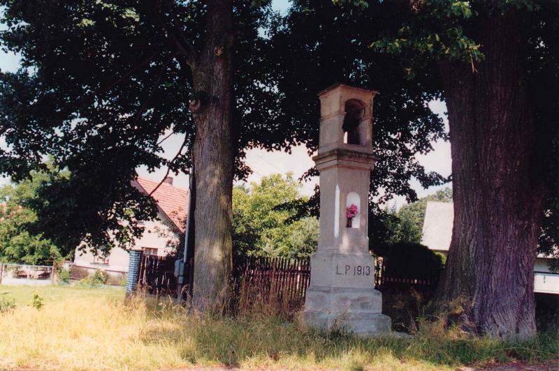 Zvonička v osadě Chlum
